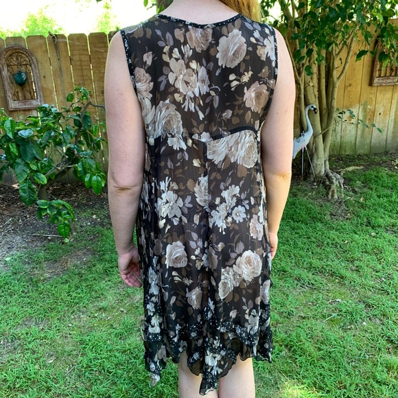 Patrice Breal Sleeveless Dress - Picture 4 of 10